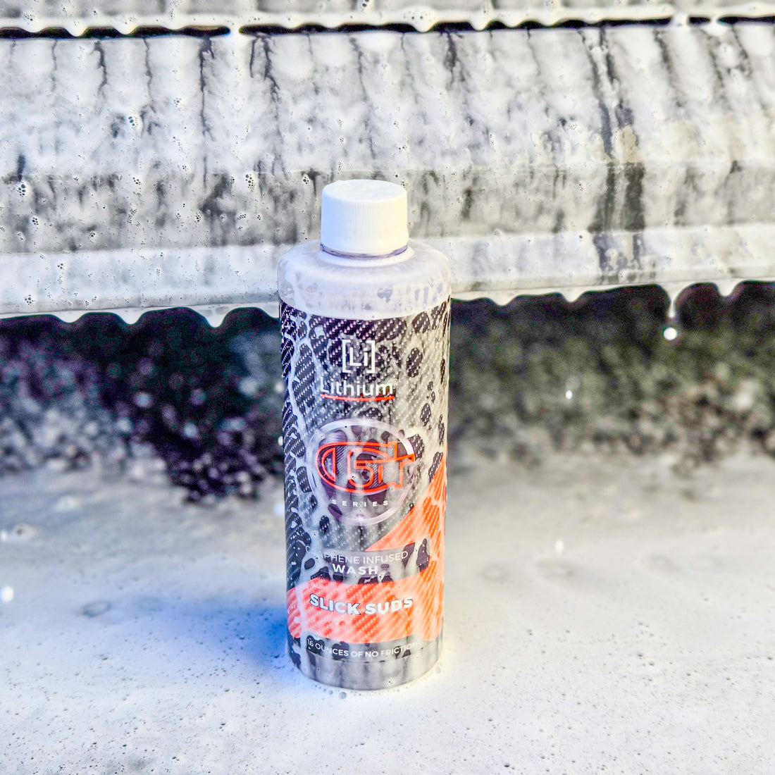 SLICK SUDS: GRAPHENE INFUSED CAR SHAMPOO